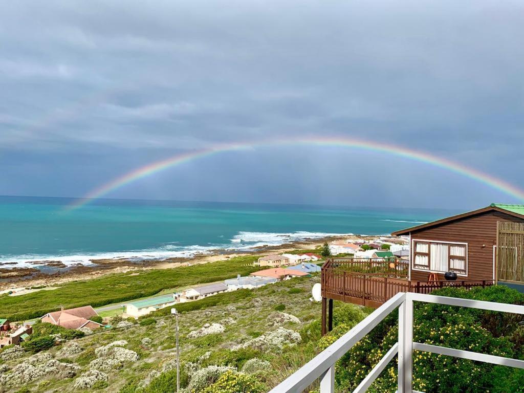 Captain Sunshine Guest House Groot-Jongensfontein Exterior photo